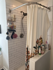 Spacious 4-Bedroom Retreat with Modern Comforts on Settlers Way, Nashville!
Fenced Backyard!