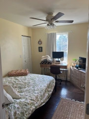 Spacious 4-Bedroom Retreat with Modern Comforts on Settlers Way, Nashville!
Fenced Backyard!