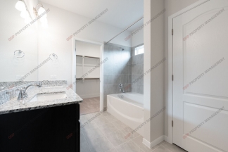 Welcoming 3-Bedroom, 2-Bathroom Home in Troy, TX