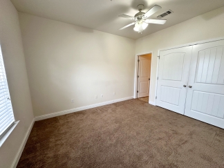 2661 Rue Palafox
