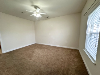 2661 Rue Palafox