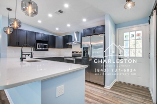 1833 Grover Dr - Available Now