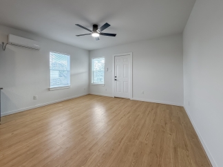 6707 Avenue F - 3