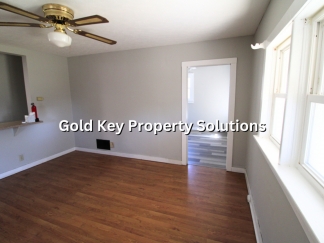 1 BR 1 BA Downstairs Apartment Near AU (NO SECTION 8)