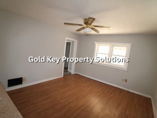 1 BR 1 BA Downstairs Apartment Near AU (NO SECTION 8)