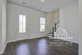 169 Country Gate Ln - Available - 4/3!