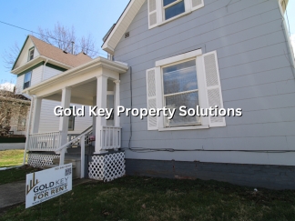 MUNCIE 2 Br 1 BA Downstairs Apartment with a Deck (SECTION 8 APPROVED)