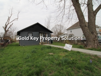 MUNCIE 2 BR 1 BA House with Main-Level Laundry and Shed (SECTION 8 APPROVED)