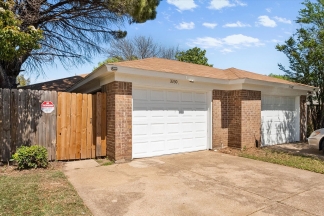 Affordable South Fort Worth Half Duplex