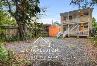 455 Race St Apt A - Available 4/17!