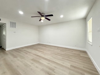 1016 East Walker Street - 4