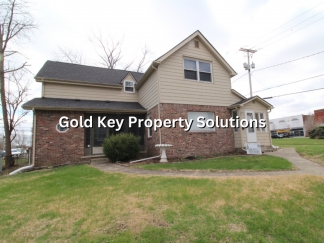 ALEXANDRIA 2 BR 1.5 BA Apartment with Bonus Room and Central Air (SECTION 8 APPROVED)