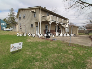 ALEXANDRIA 2 BR 1.5 BA Apartment with Bonus Room and Central Air (SECTION 8 APPROVED)