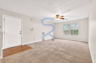 Affordable Comfort – 3BR/2BA Condo in Fairington Club