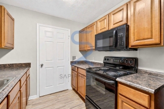 Affordable Comfort – 3BR/2BA Condo in Fairington Club