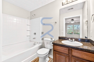 Affordable Comfort – 3BR/2BA Condo in Fairington Club