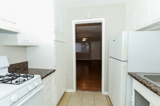 PRE-LEASING: Charming 2-Bed Sanctuary in College Park