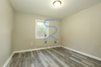 Welcome Home to Dixie Hills – 2 Beds • 1 Bath