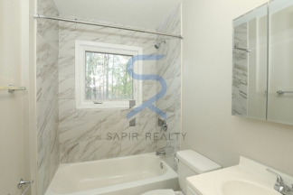 Welcome Home to Dixie Hills – 2 Beds • 1 Bath