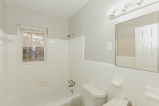 PRE-LEASING: Charming 2-Bed Sanctuary in Decatur - Cozy Comfort Awaits at 2825 Belvedere Ln!