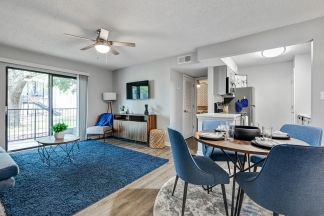 The Emory - 3205 E Olive Road