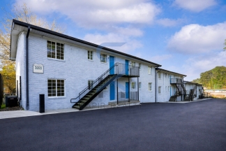 Freshly Updated 2BR/1.5BA with All-Electric Living