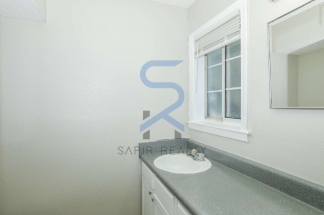 Updated 2BR Home in Prime Campbellton Road Location