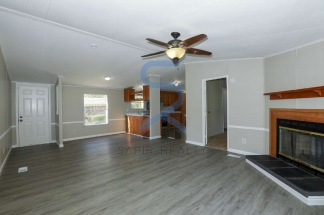 Welcome Home to Center Hill – 3 Beds • 2 Baths of Comfort