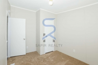 Welcome Home to Center Hill – 3 Beds • 2 Baths of Comfort