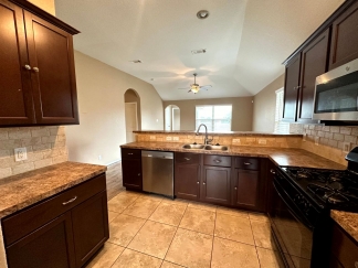 3327 Candlemoon Drive, San Antonio, TX, 78244