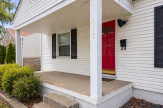 Bright and Renovated Near Downtown Royal Oak