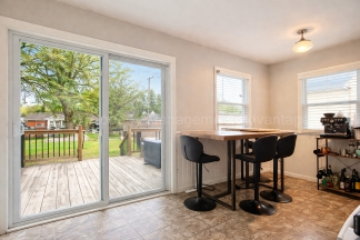 Bright and Renovated Near Downtown Royal Oak