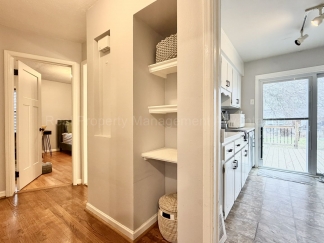 Bright and Renovated Near Downtown Royal Oak