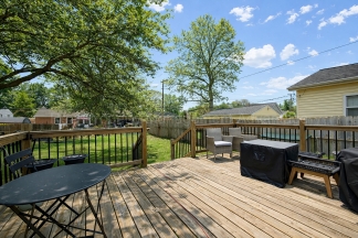 Bright and Renovated Near Downtown Royal Oak