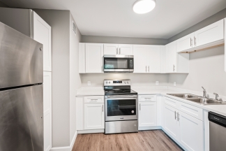 818 Saraland - 818 Saraland Boulevard South