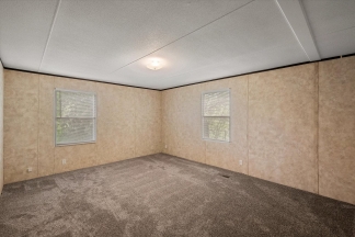 Large Renovated Manufactured Home in the Country