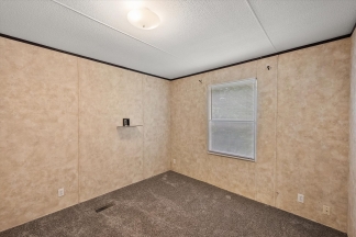 Large Renovated Manufactured Home in the Country