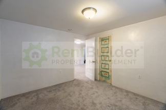 SPECIAL:  $1000 OFF YOUR 2ND MONTH'S RENT!!