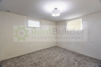 SPECIAL:  $1000 OFF YOUR 2ND MONTH'S RENT!!