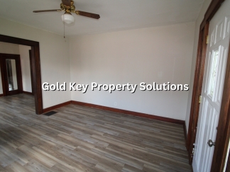 2 BR 1 BA House with New Flooring and Paint (SECTION 8 APPROVED)