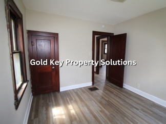 2 BR 1 BA House with New Flooring and Paint (SECTION 8 APPROVED)