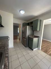 Spacious 3-Bedroom Townhome with Finished Basement in Warrenton, Virginia offering Prime Commuter Location!