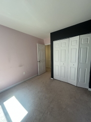 Spacious 3-Bedroom Townhome with Finished Basement in Warrenton, Virginia offering Prime Commuter Location!