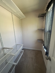 Spacious 3-Bedroom Townhome with Finished Basement in Warrenton, Virginia offering Prime Commuter Location!