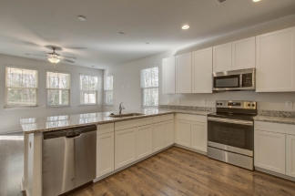 7821 Montview Rd - Available Now!