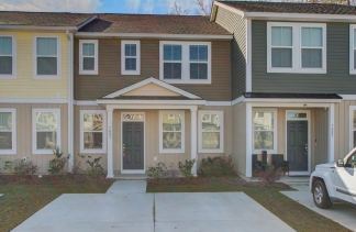 7821 Montview Rd - Available Now!