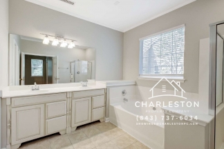 6040 Fieldstone Cir - Available 5/19