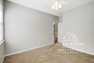 6040 Fieldstone Cir - **APPROVED APPLICATION - LEASE PENDING**