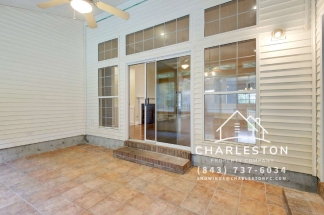 6040 Fieldstone Cir - **APPROVED APPLICATION - LEASE PENDING**