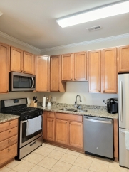 2220 Valley Edge Drive, Unit 107
